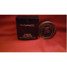 مكياج  MAC fluidline eye-liner gel |  feminine edge